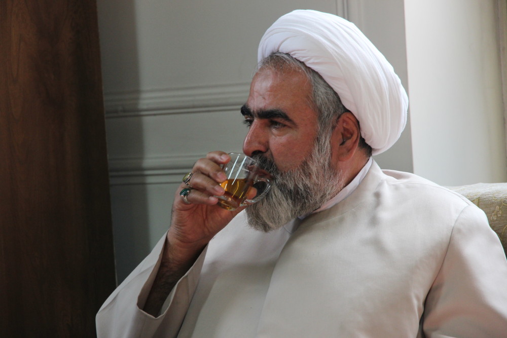 برخورد روح‌الله حسینیان با خبرنگار