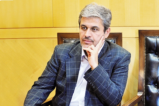 چمدان چمدان پول می‌بردند