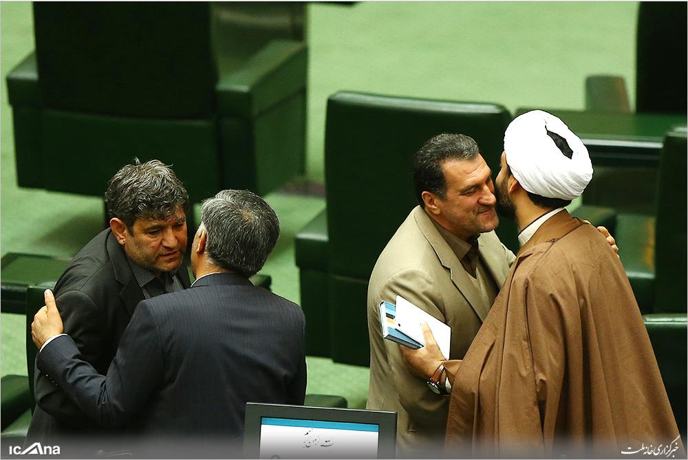 بازگشت نمایندگان از تعطیلات نوروزی با «هوای پاک»