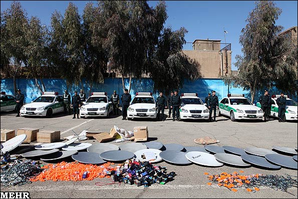 Satellite-Dishes-confiscated-in-East-Tehran-16